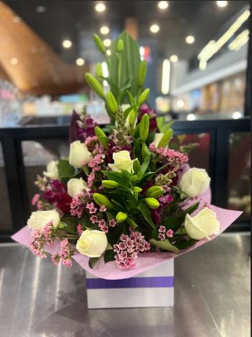 Pre-Order Our Traditional Christmas Flowers – Here’s Why?