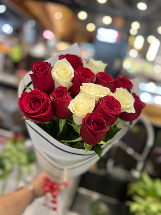 Red & White Roses Bouquet